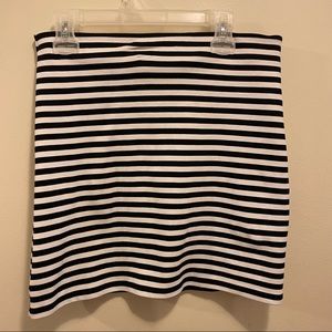 Black and white bodycon skirt Aritzia